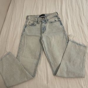 Aeropostale Mom Jeans
